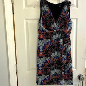 Sleeveless silk banana republic shift dress. Size six. Like new.